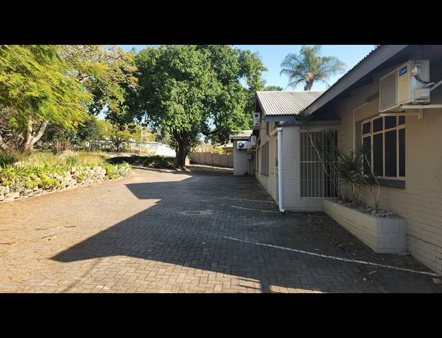 330M² OFFICE SOLD IN NELSPRUIT CENTRAL